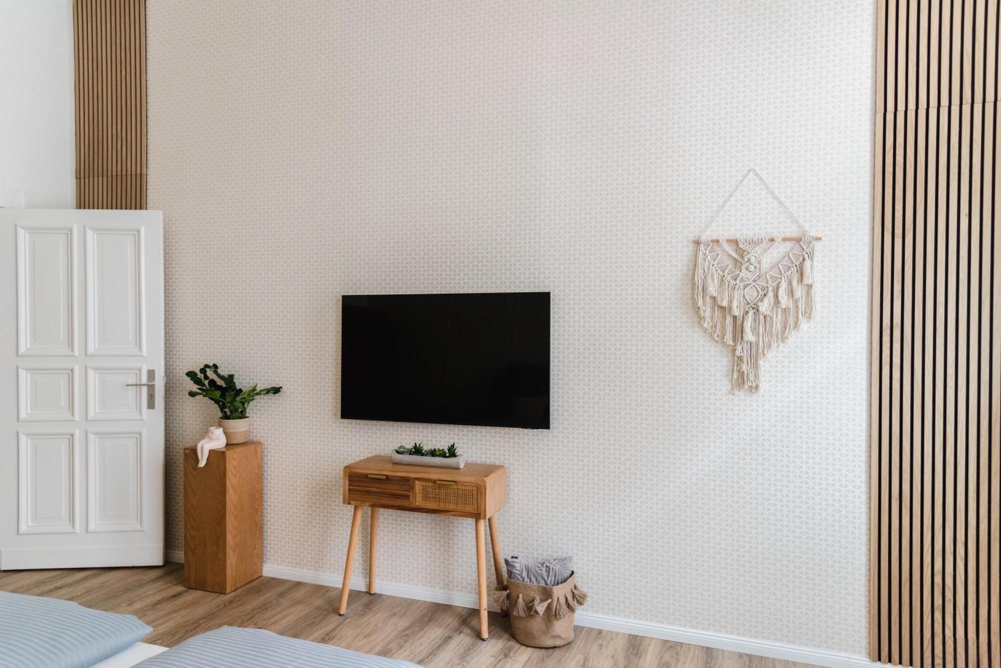 Exklusive Luxus-Unterkunft In Berlin Mitte: 2 Apartments, 130M², Designer-Moebel, Co2 Neutrale Reinigung Екстер'єр фото
